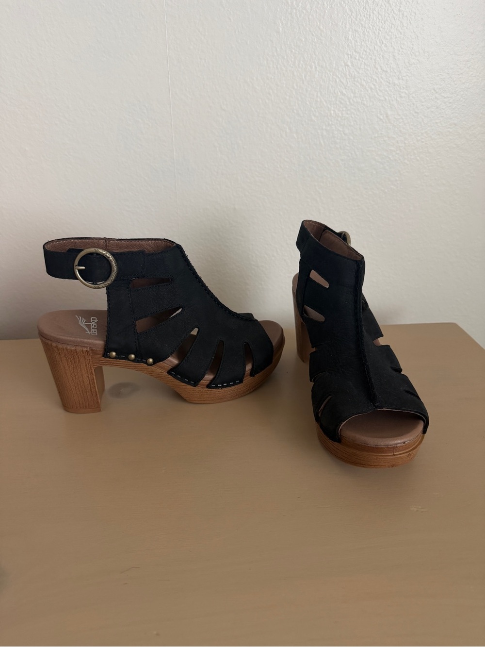 New Dansko Black Platform Block Heels